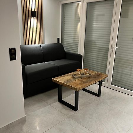 Coquette Maison A 500 M De La Plage Du Verdon A La Couronne 마르티그 외부 사진